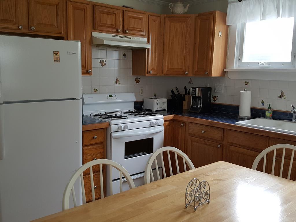 209 EAST GARFIELD AVENUE MAIN HOUSE WILDWOOD RENTALS OFFERED BY